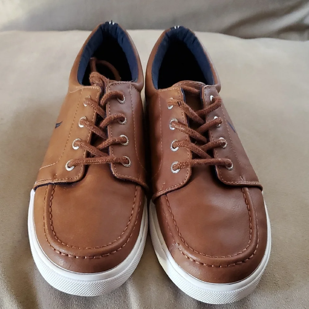 Nautica Brown Casual Shoes Size 5